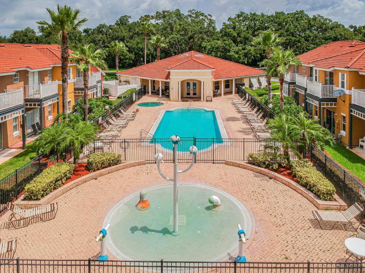 Spacious Villa With Private Pool - No Carpet - Disney Area คิสซิมมี ภายนอก รูปภาพ